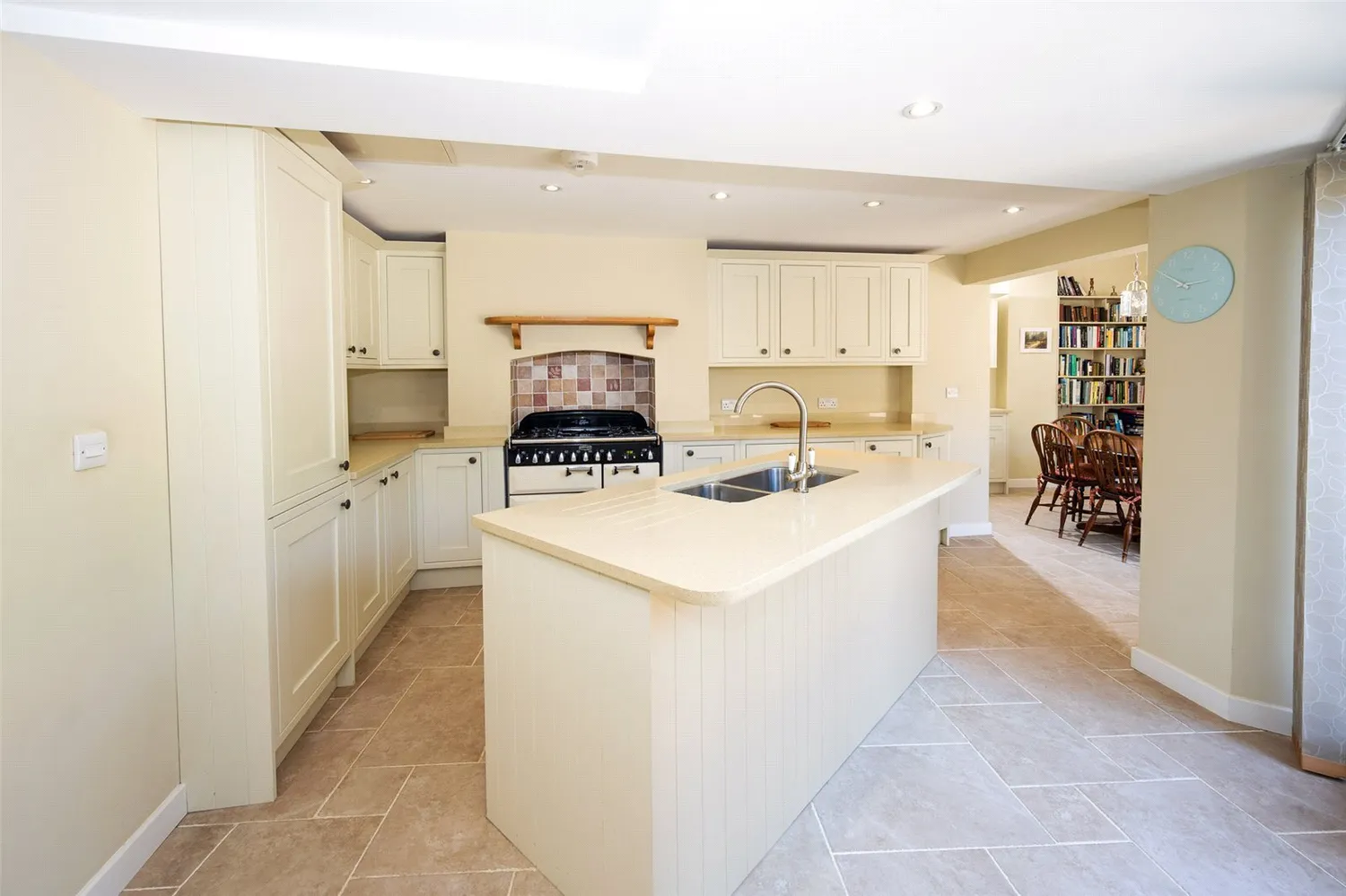 Church Road, Pimperne, DT11 photo 4