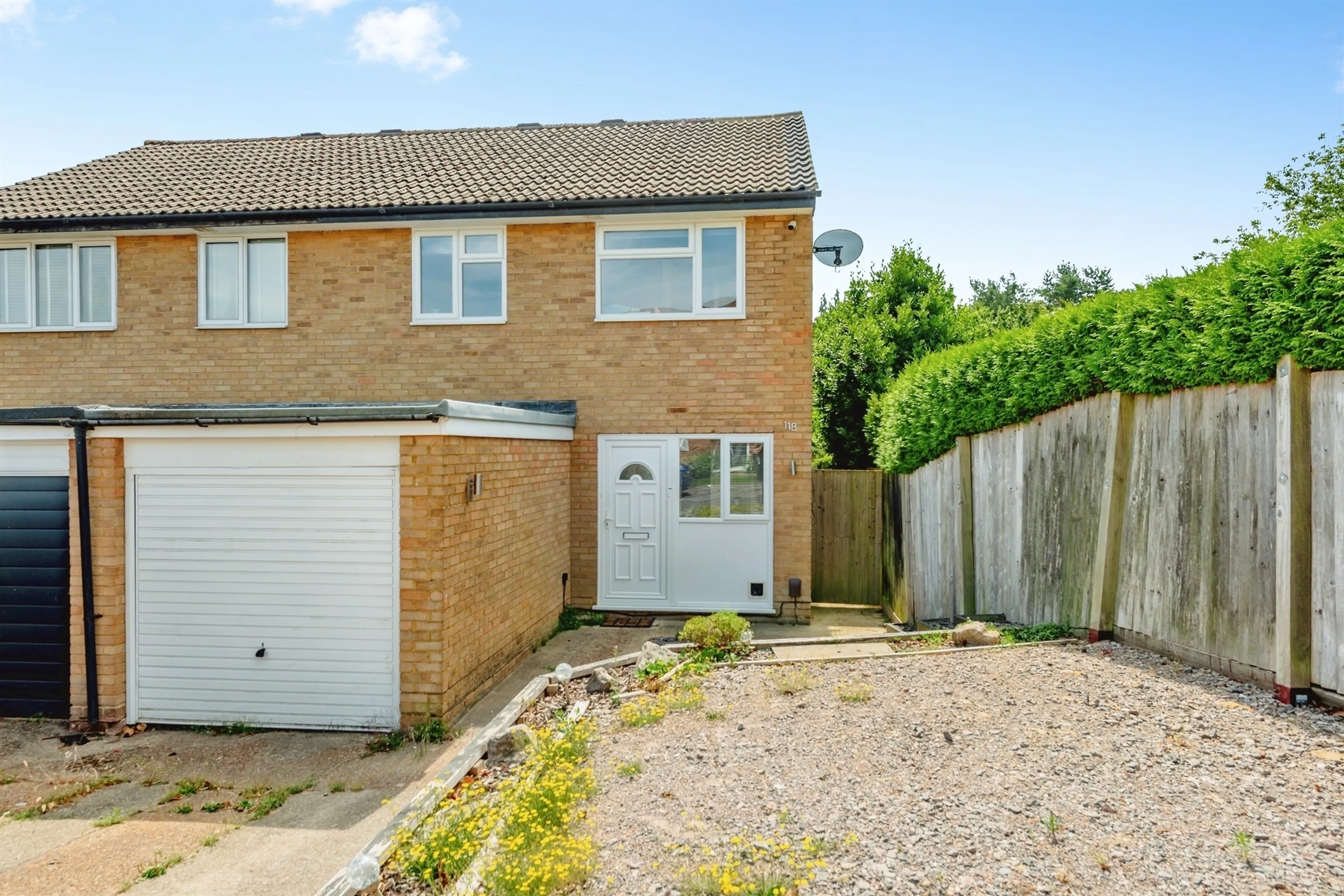 Property photo 0