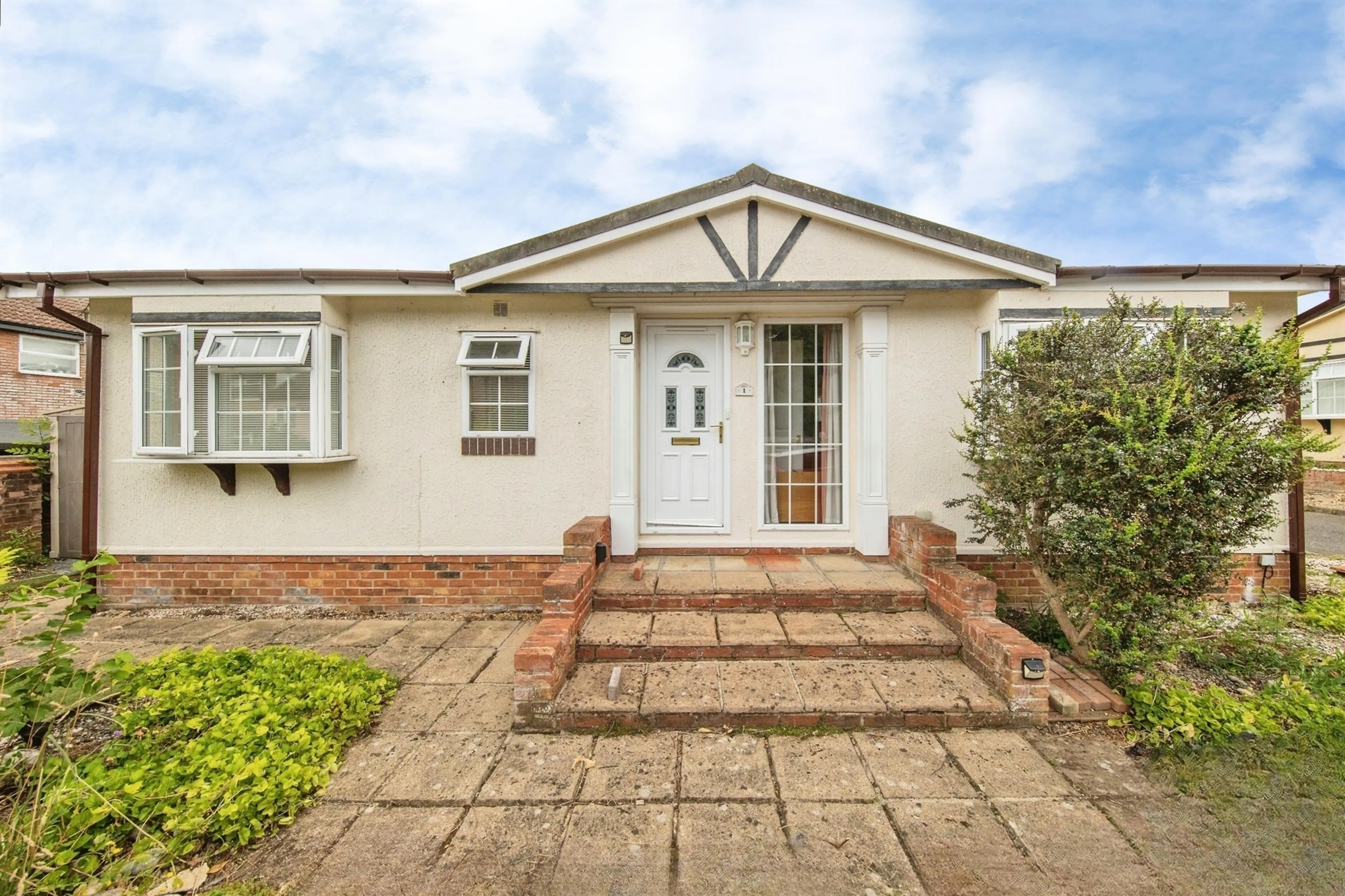 Property photo 0