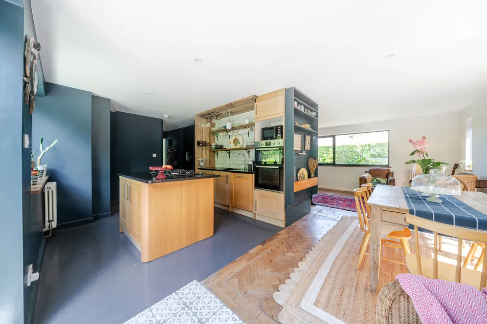 Upper Springfield, Elstead, GU8 photo 3