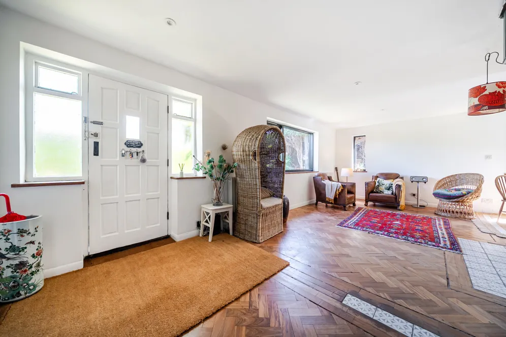 Upper Springfield, Elstead, GU8 photo 5