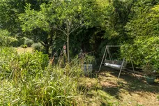 Upper Springfield, Elstead, GU8 photo 14