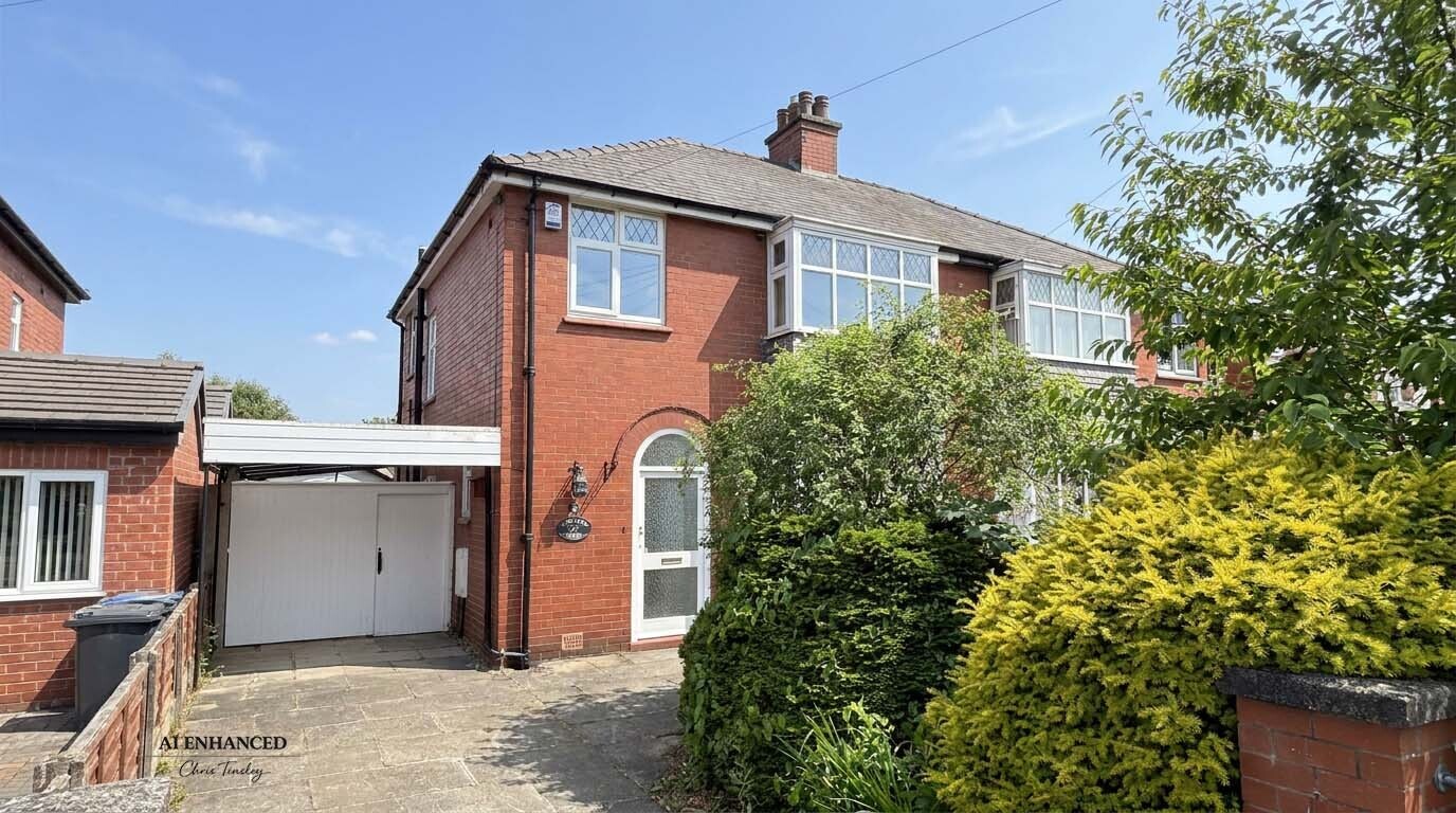 Oaklands Avenue, Tarleton, PR4 6BN Image 1