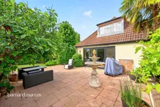 Blackthorne Road, Great Bookham, Leatherhead