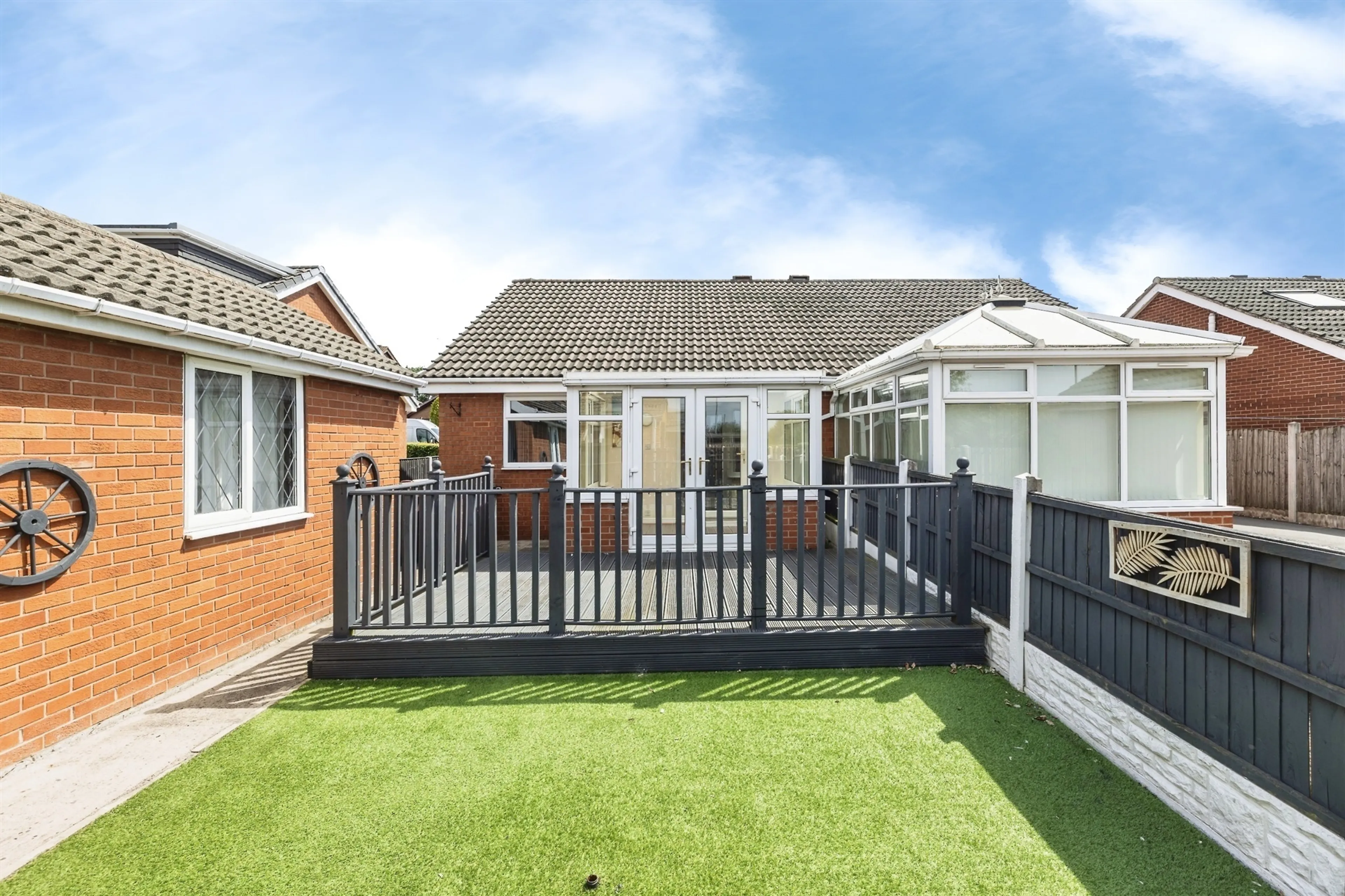 Property at Broadcroft Chase, Tingley, Wakefield