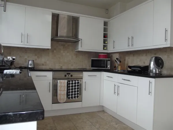 Waltham Cross, Hertfordshire, EN8