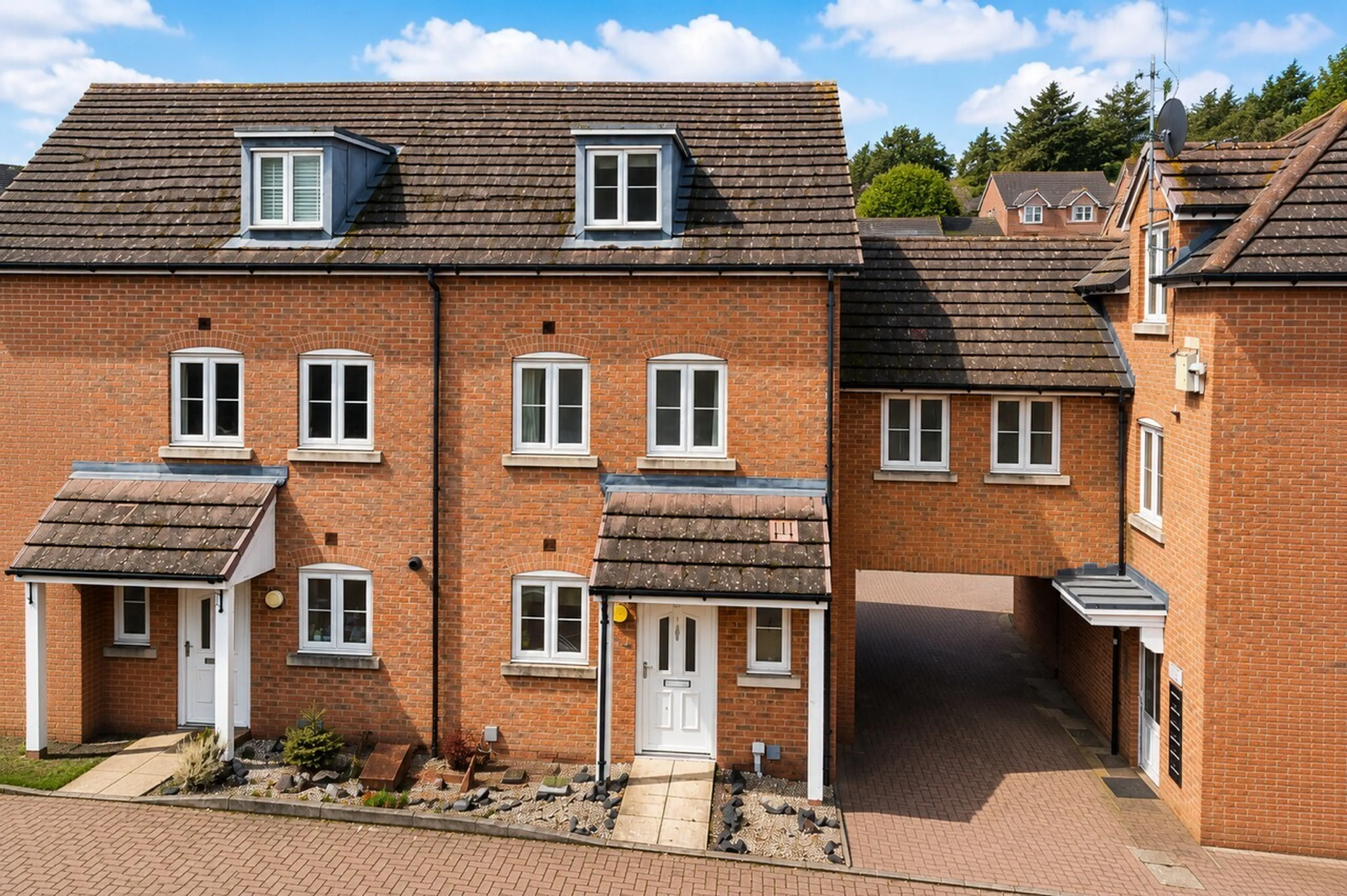 Property photo 0