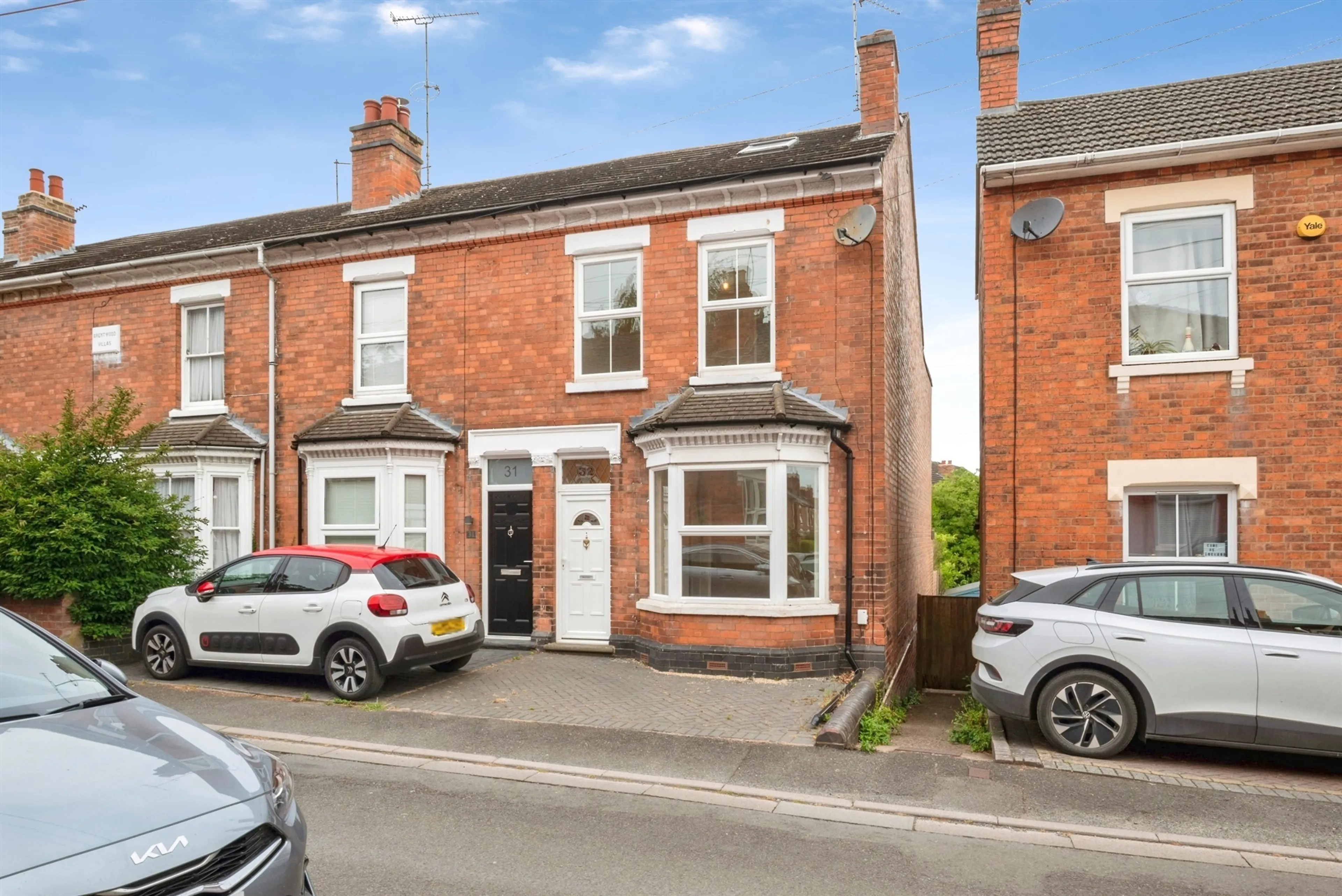 Property photo 0