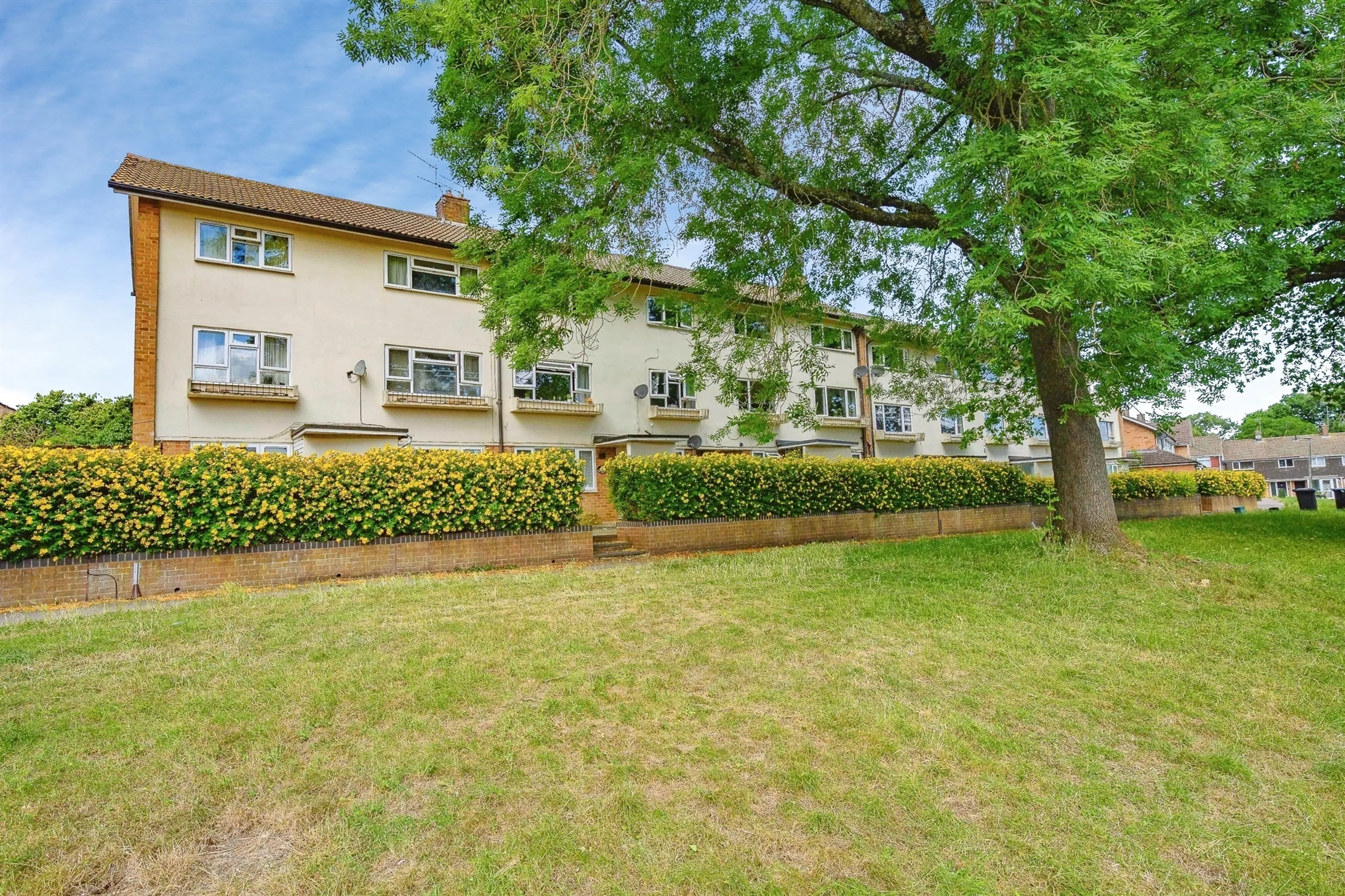 Property photo 0