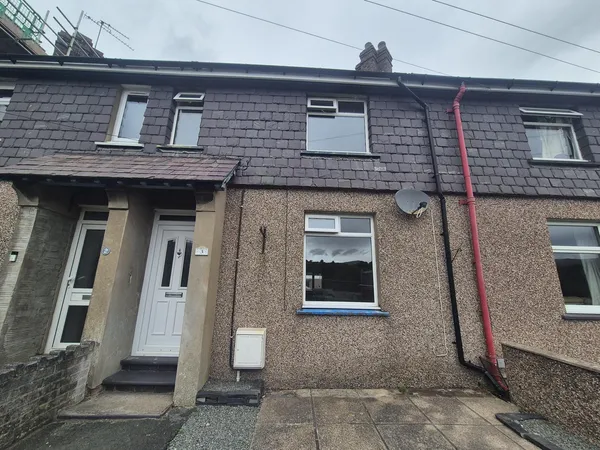 Tanrhiw Road, Bethesda