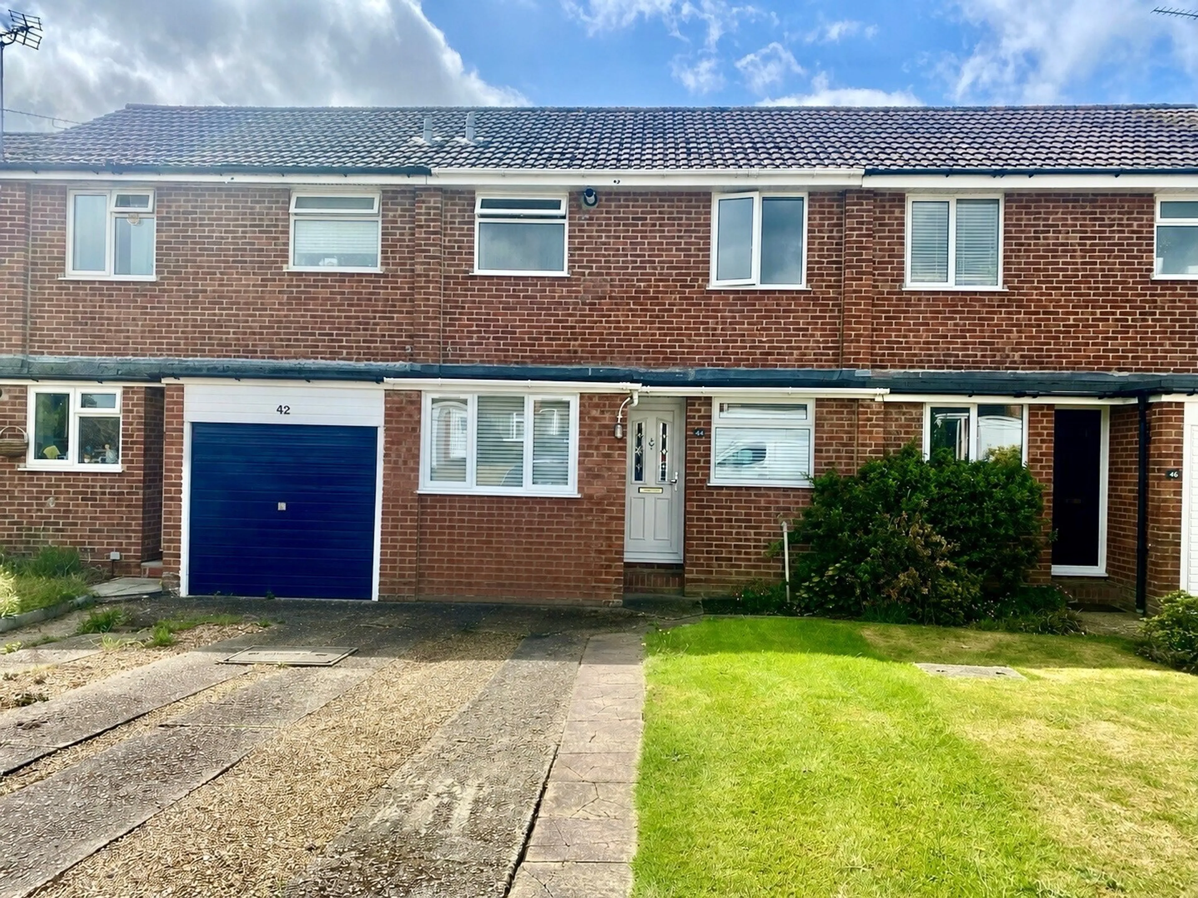 Property photo 0