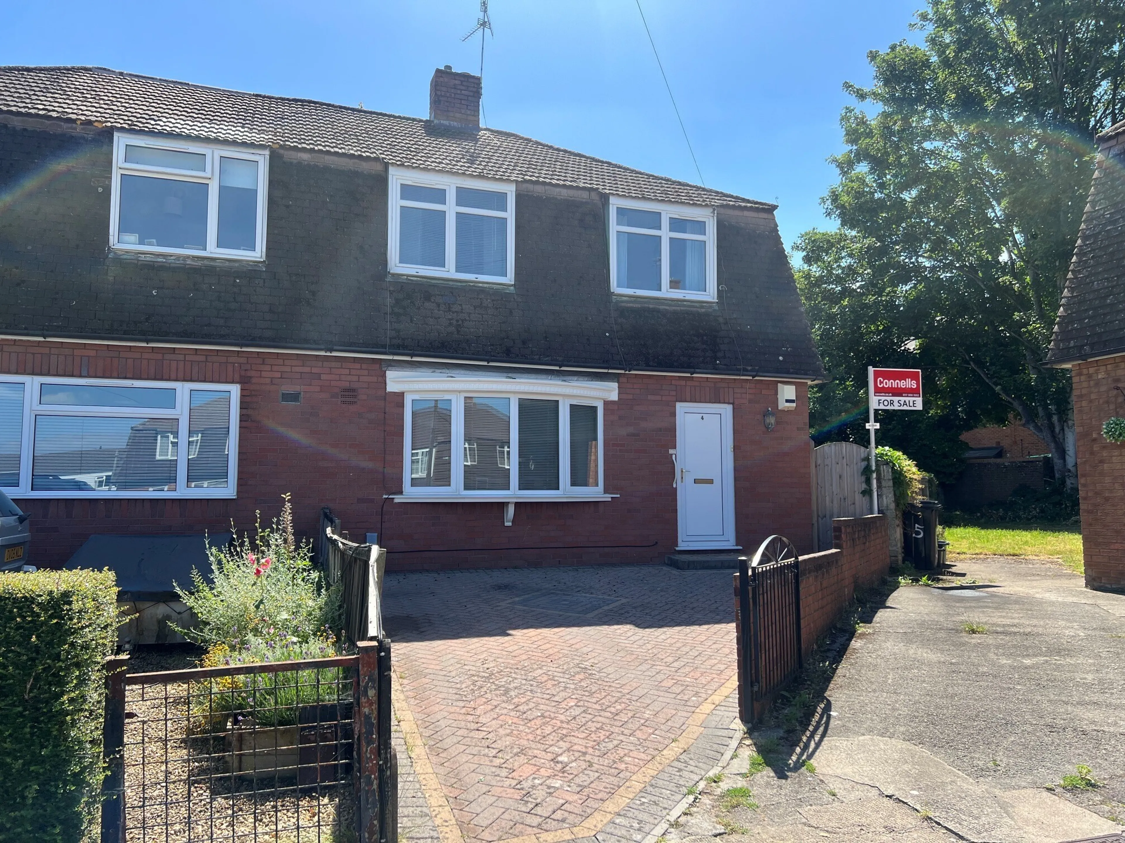 Property at Dolman Close, Bristol