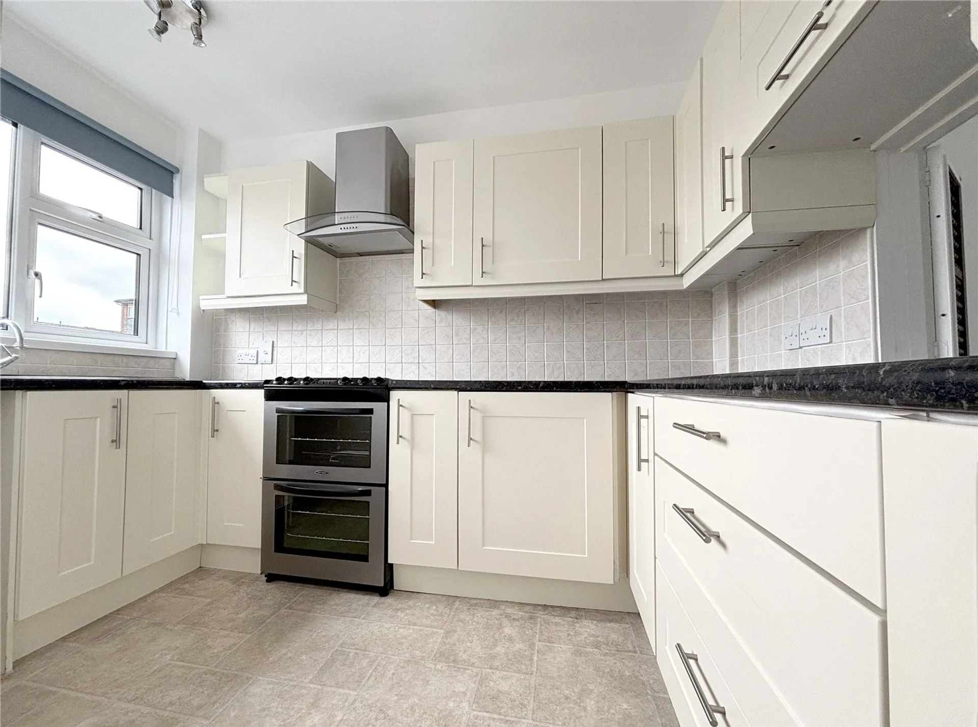 Property photo top 2