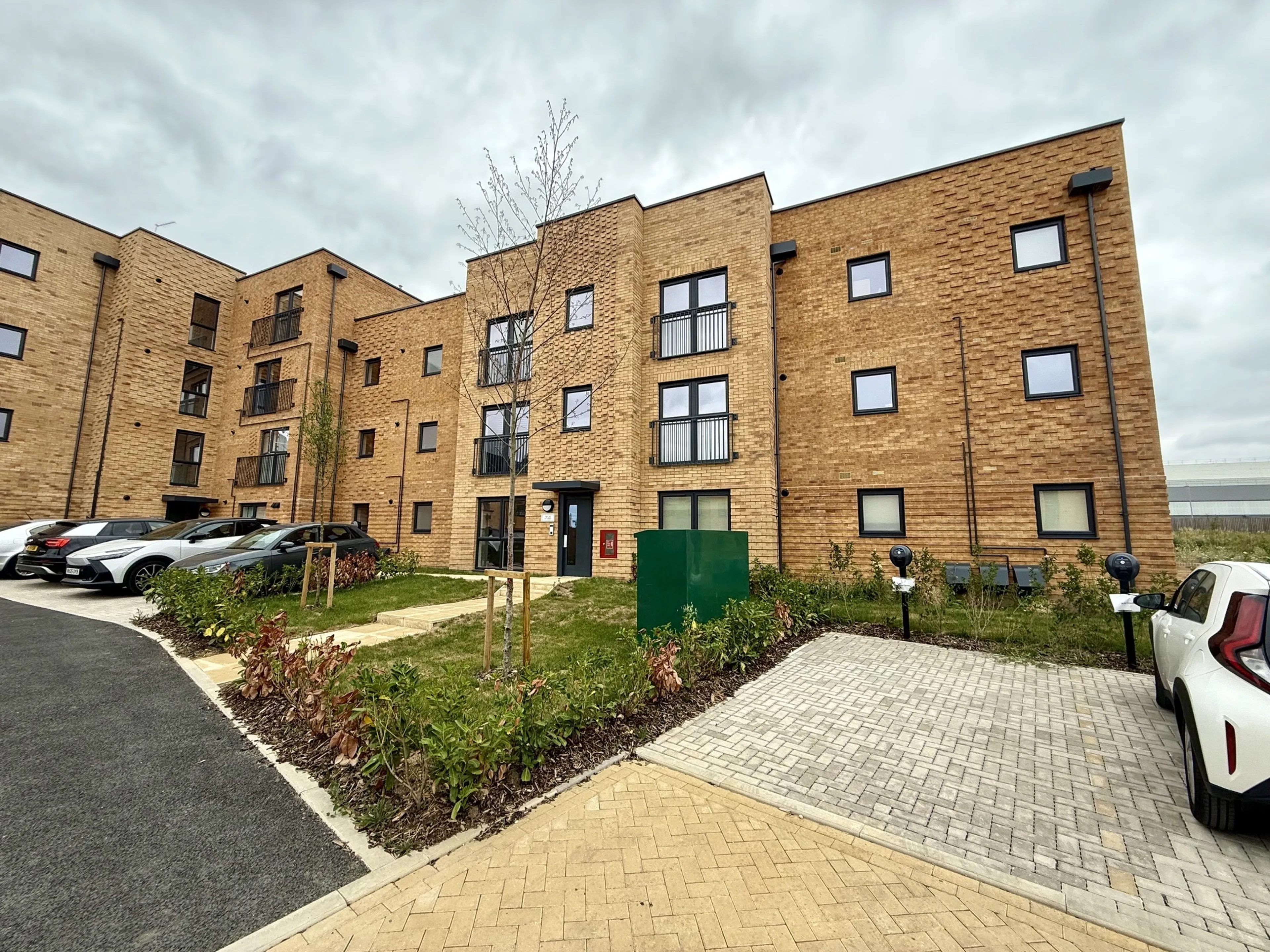 Property photo 0