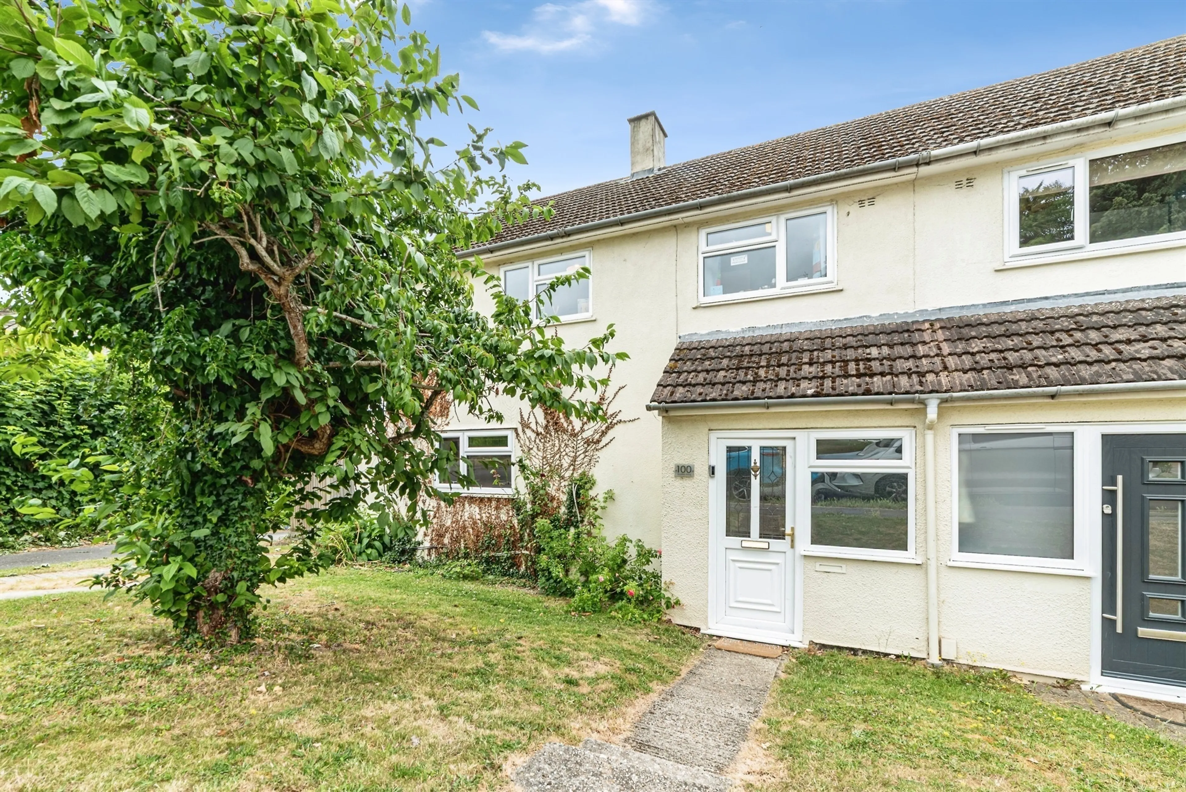 Property photo 0