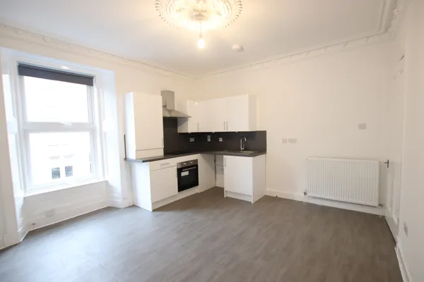 Park Avenue, Stobswell, DD4 6PN