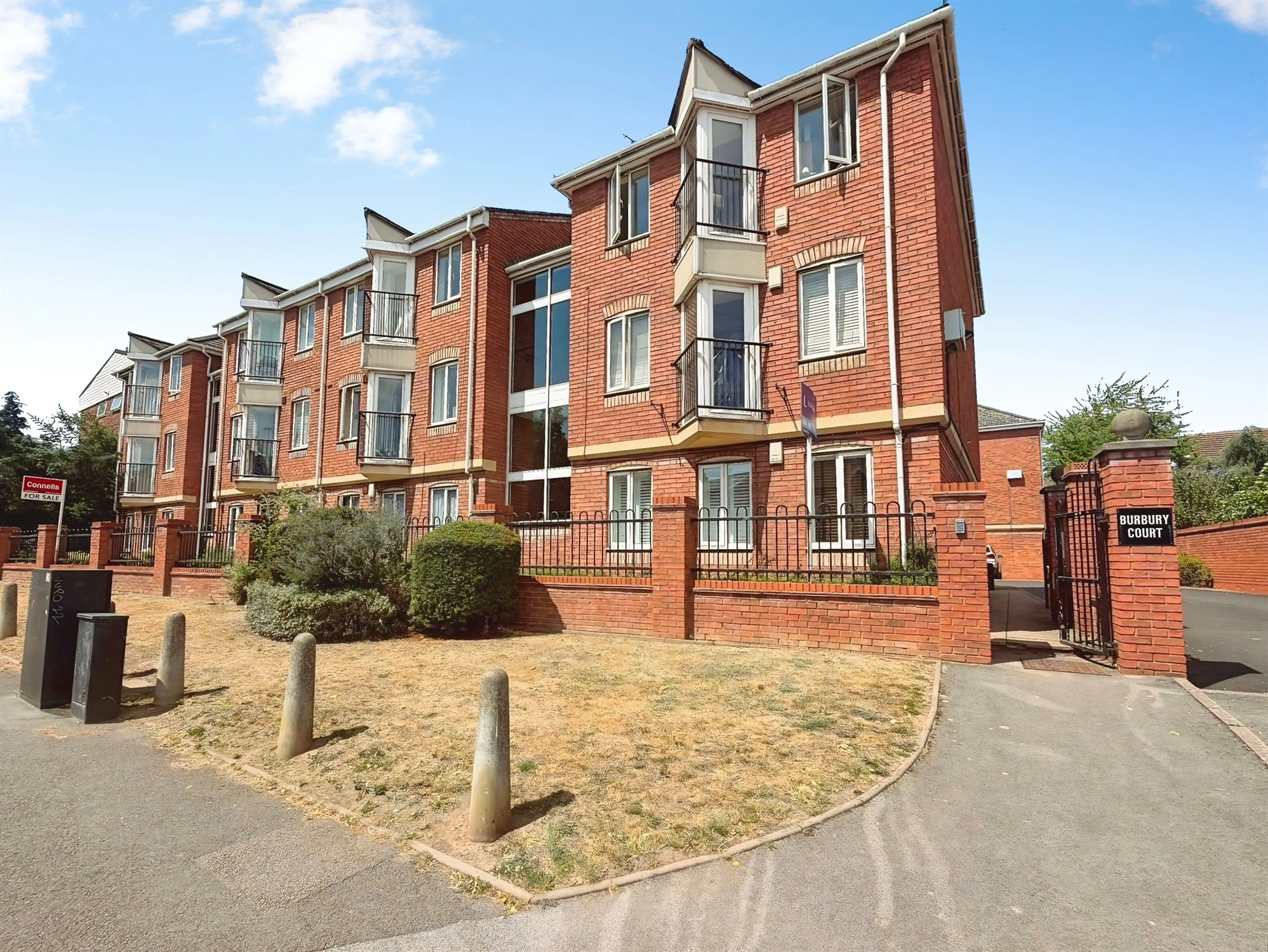 Property photo 0