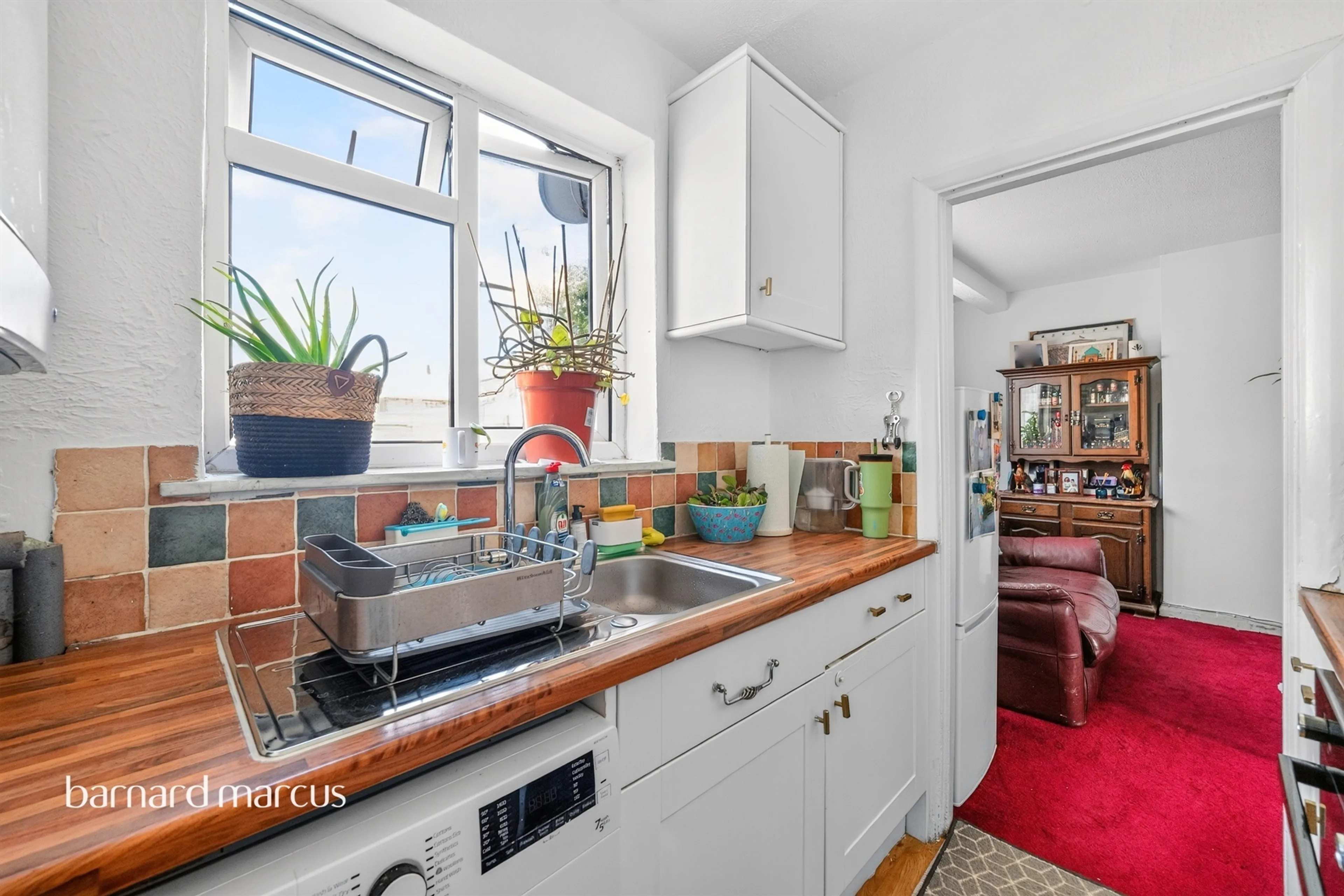 Property at Elmcroft Close, Feltham