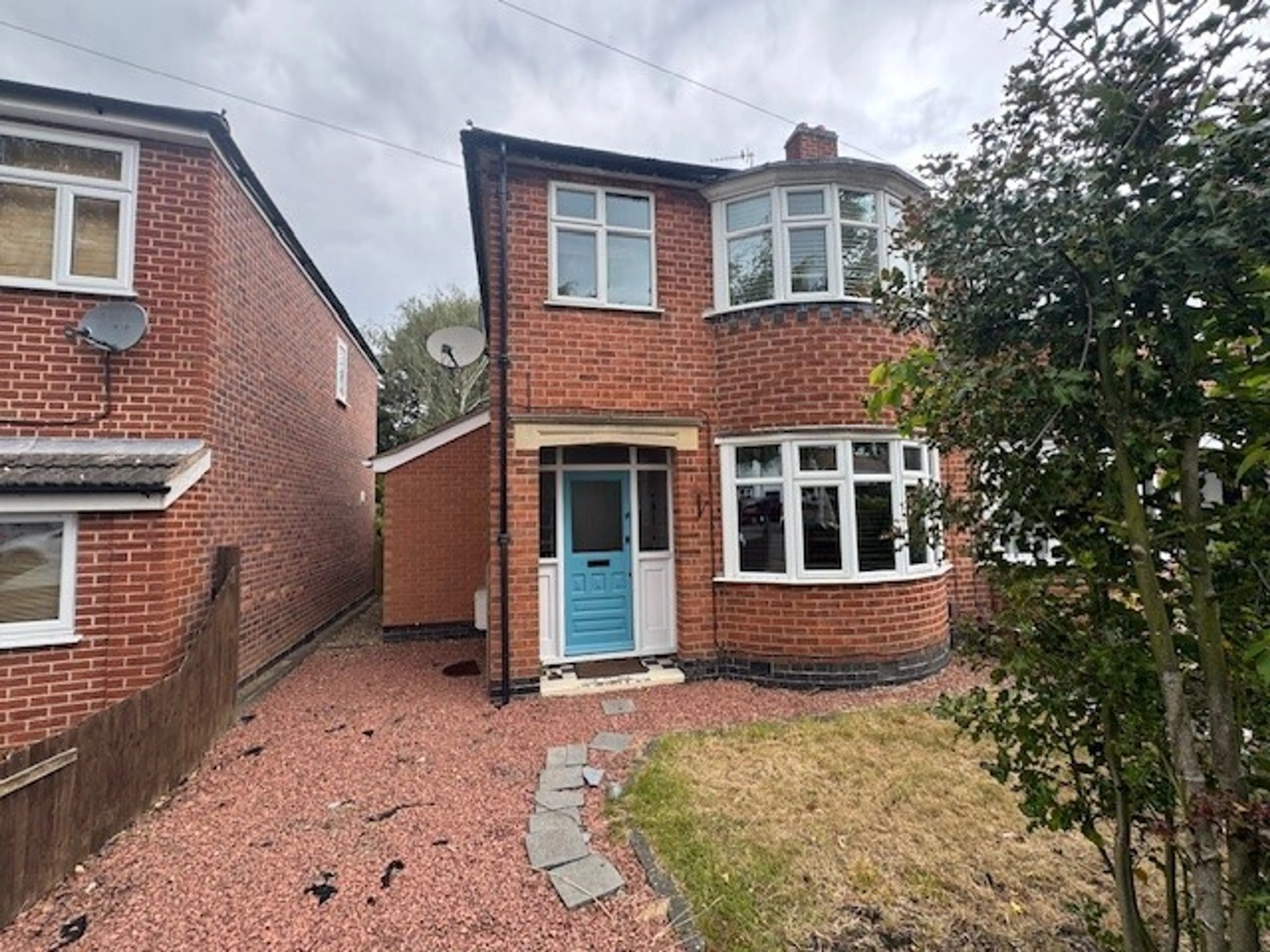 Property photo 0
