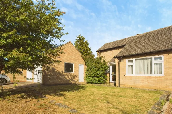 Dean Peacock Court, Ely, CB6