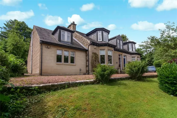 Easwald Bank, Kilbarchan, PA10