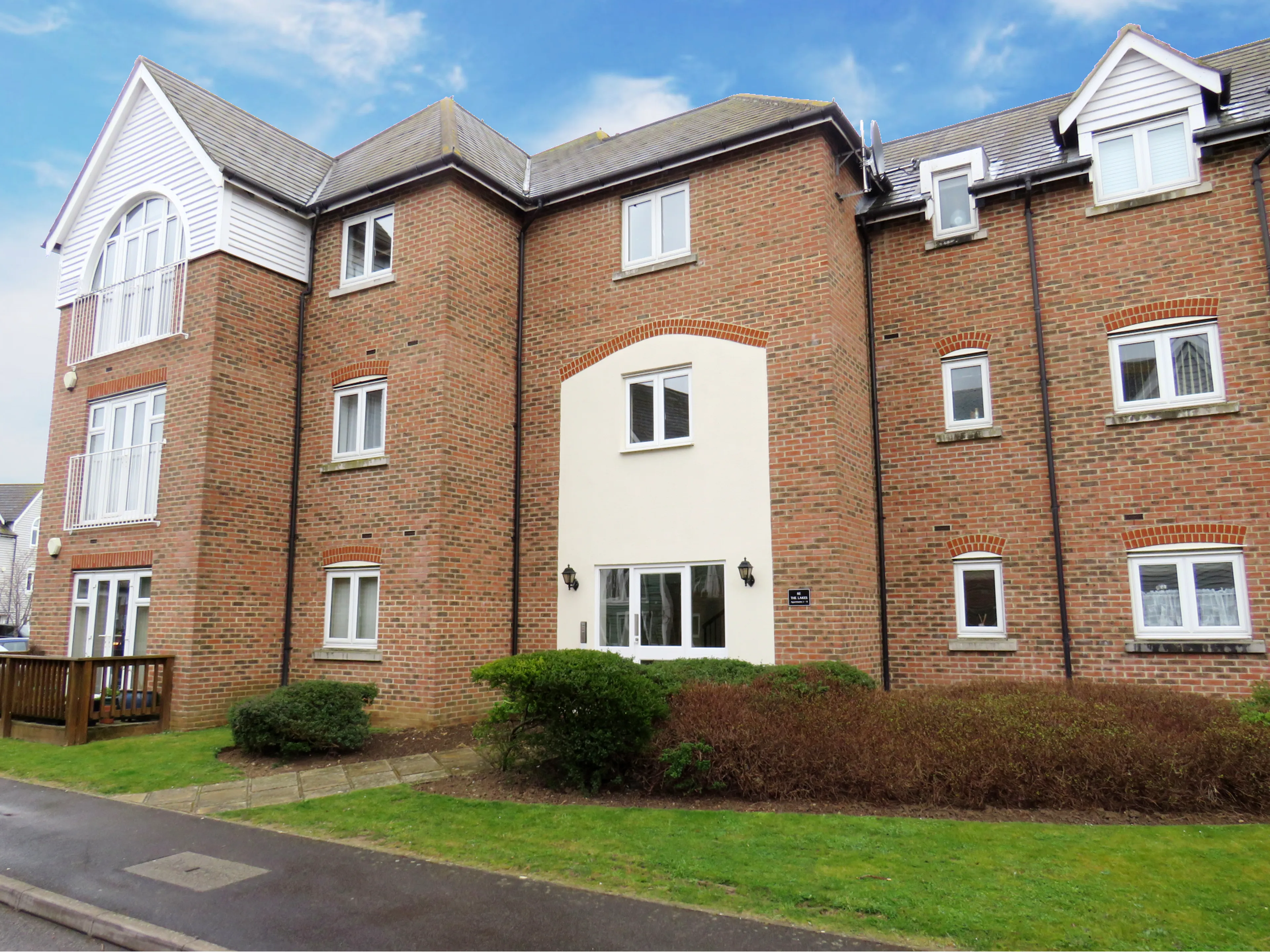 Property photo 0