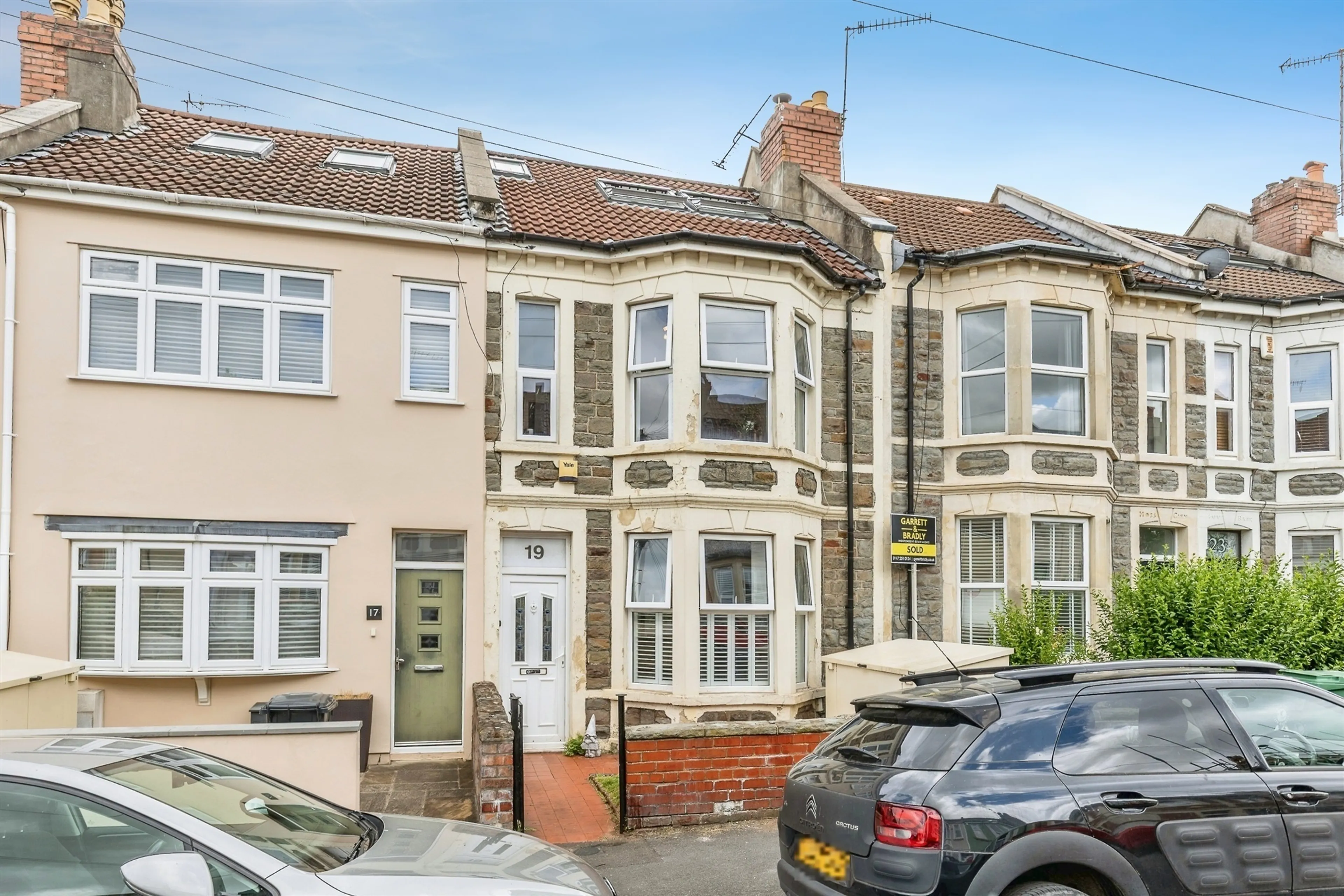 Property photo 0