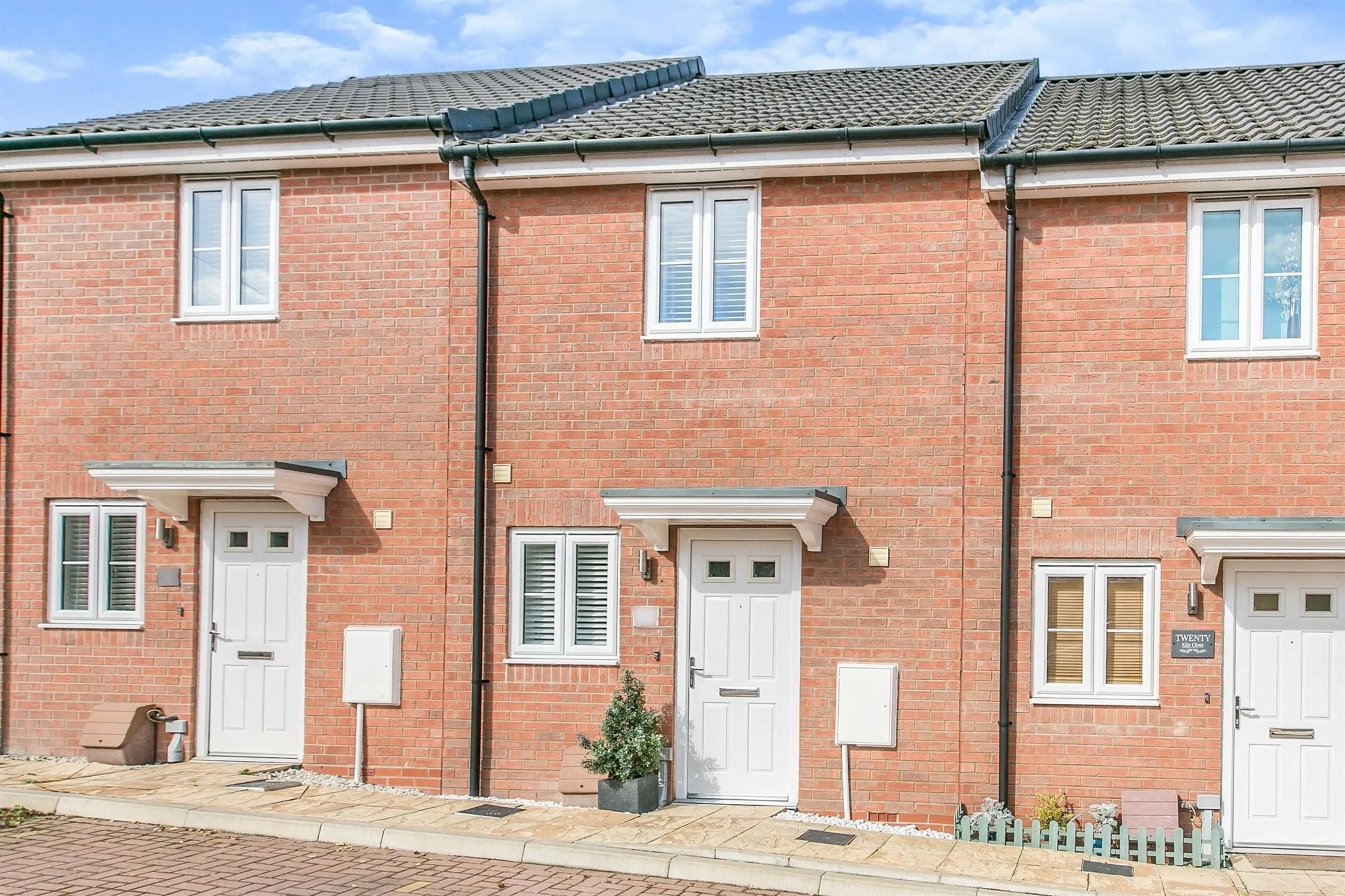 Property photo 0