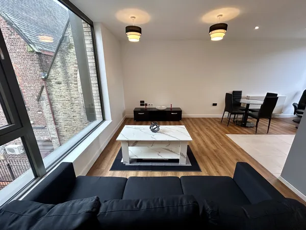 Swinbourne Grove, Withington