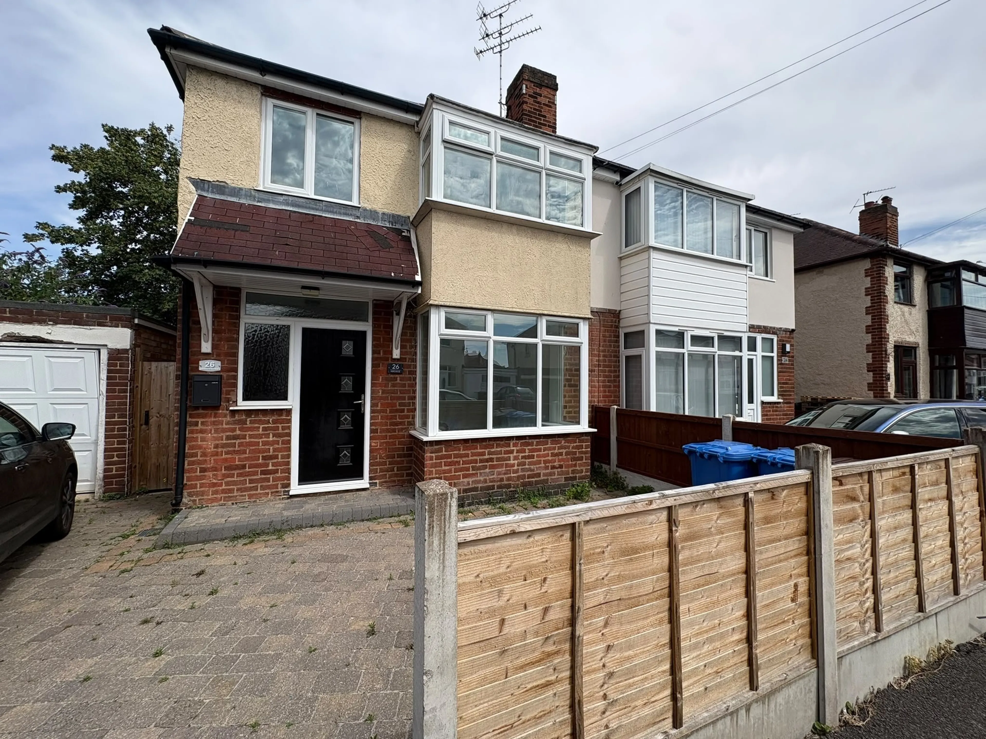 Property photo 0
