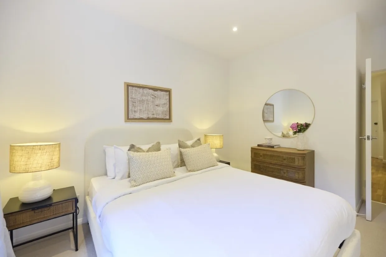 Barcombe Avenue London SW2 photo 12