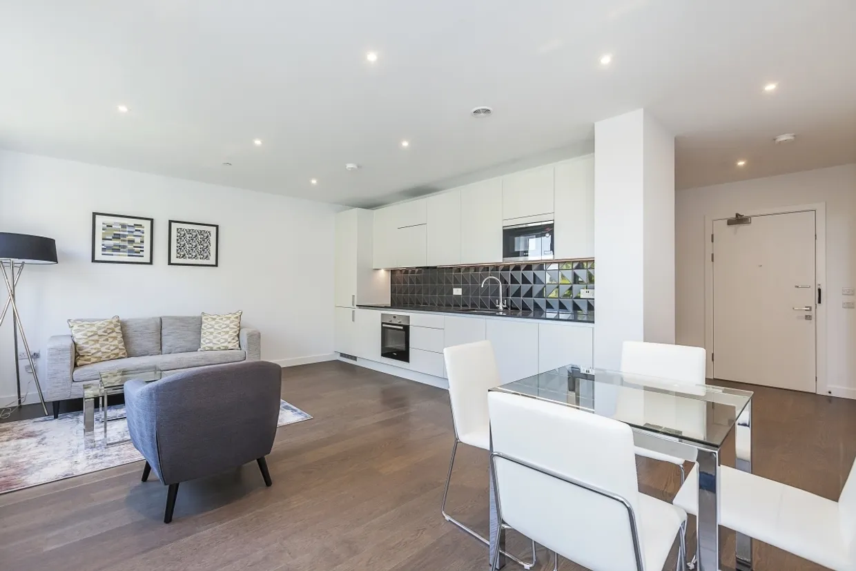 Tarling House, Elephant  Castle, SE17 photo 3