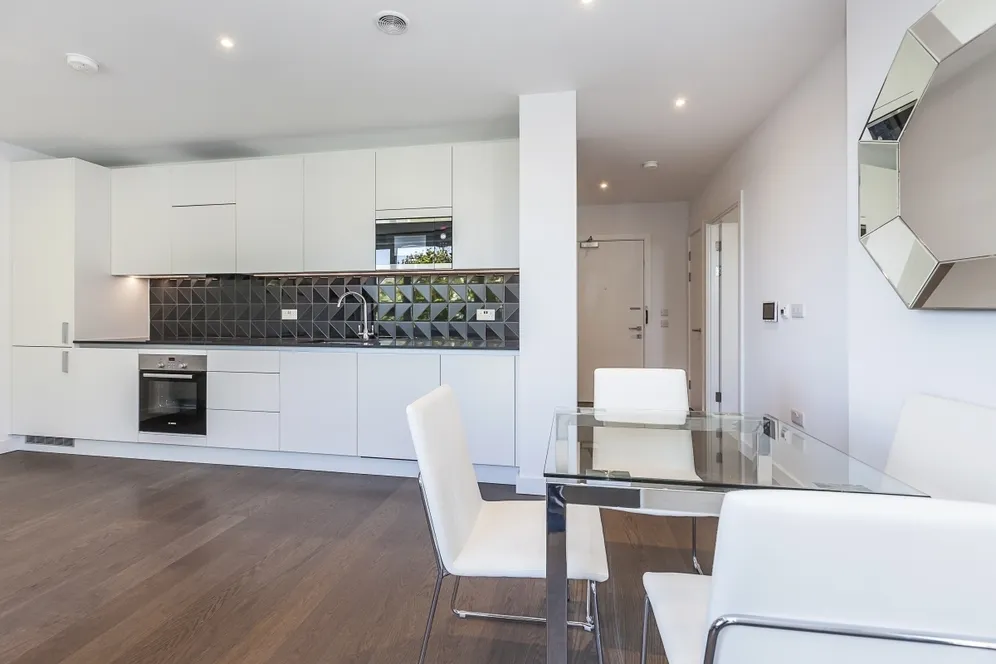 Tarling House, Elephant  Castle, SE17 photo 5