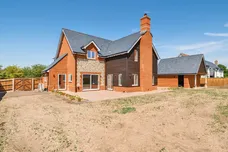Harvest Hill Bourne End SL8 photo 22