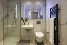 The Lexington, 3b William Jessop Way Liverpool L3 photo 14