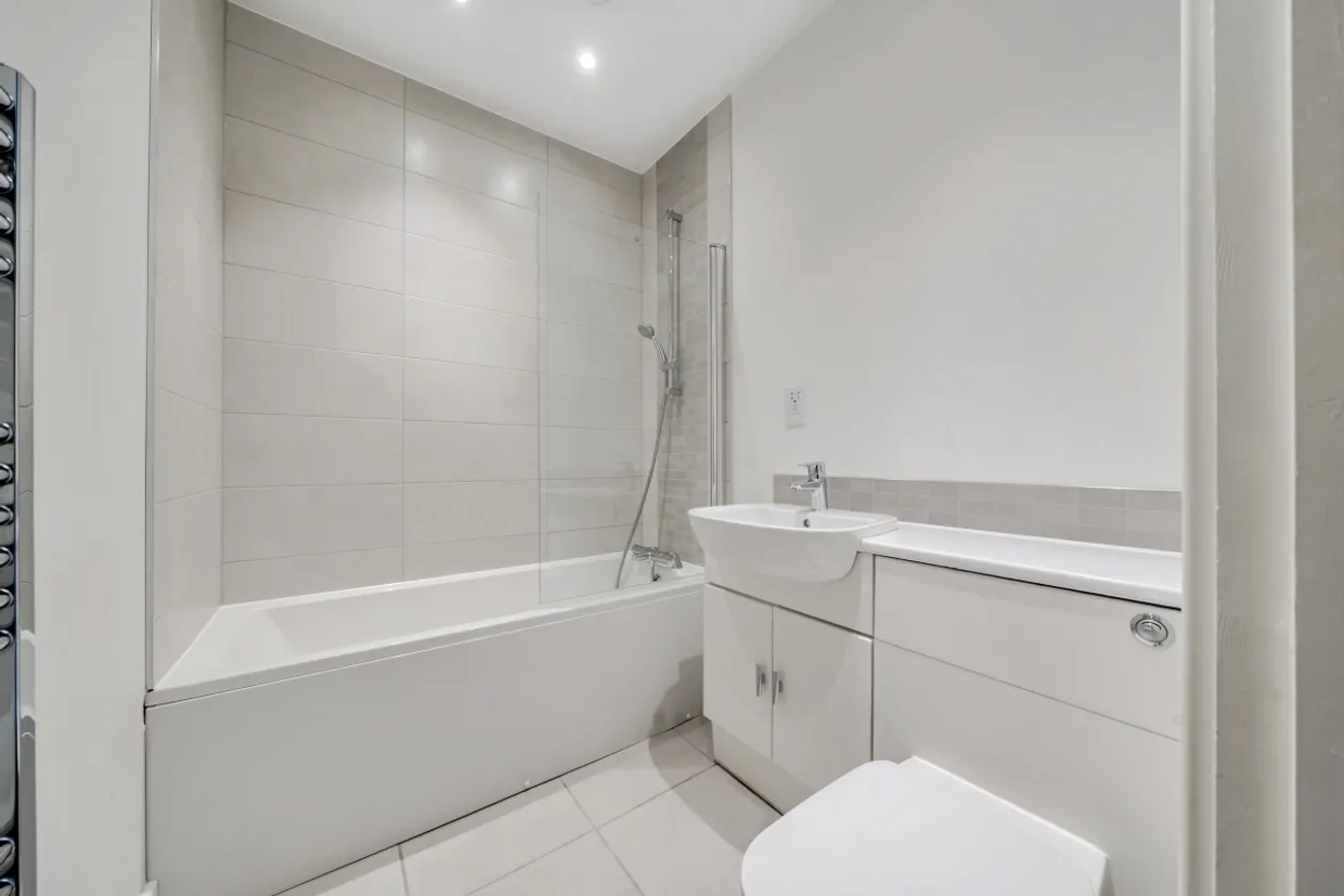 Union Place, Bartholomew Street Newbury RG14 photo 2