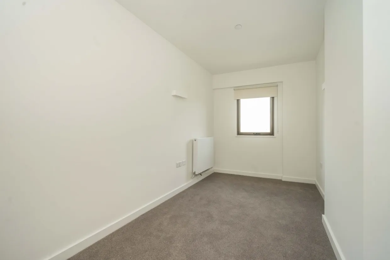 North Acton W3 photo 2
