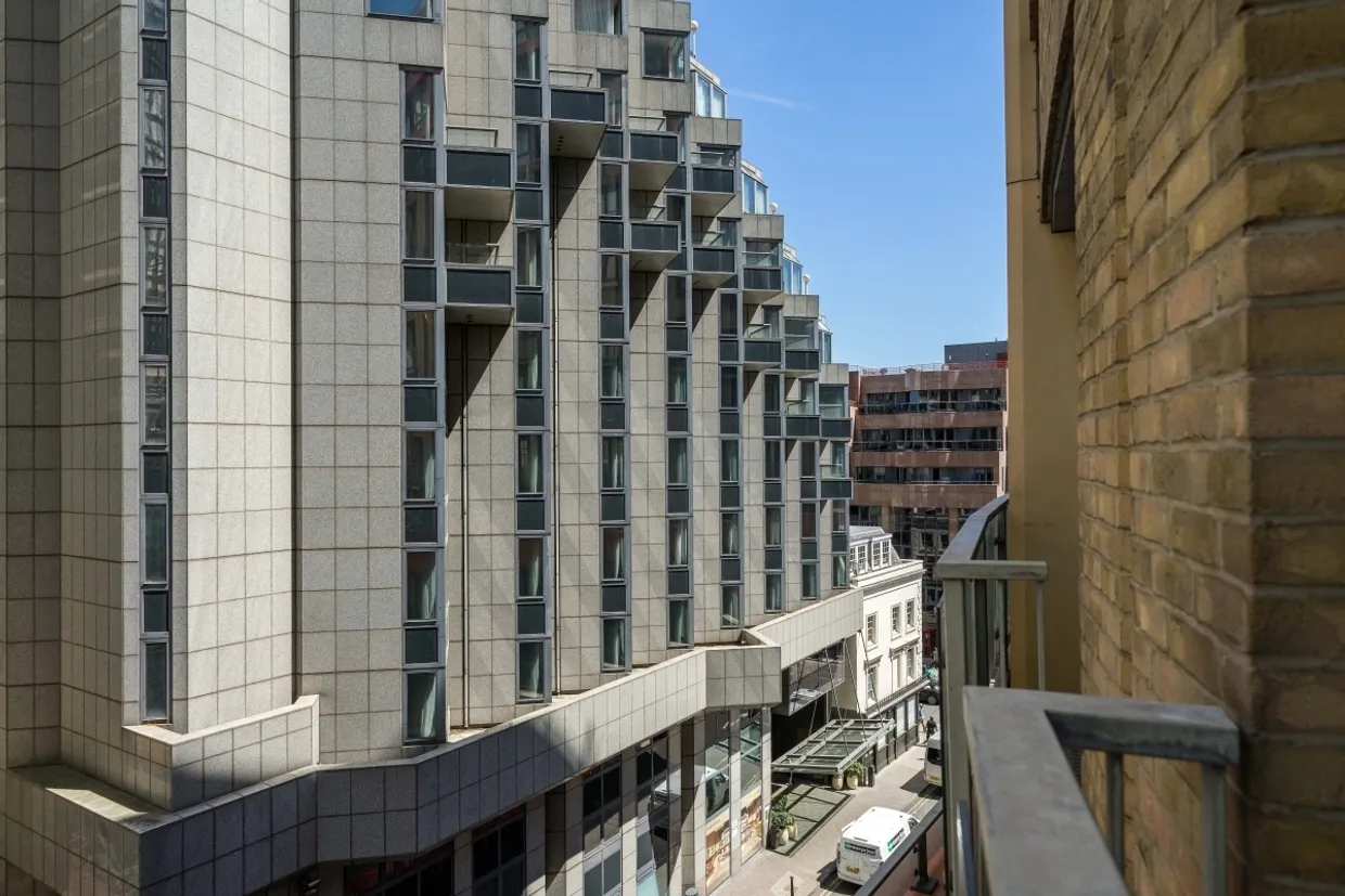 Praed Street Paddington W2 photo 4