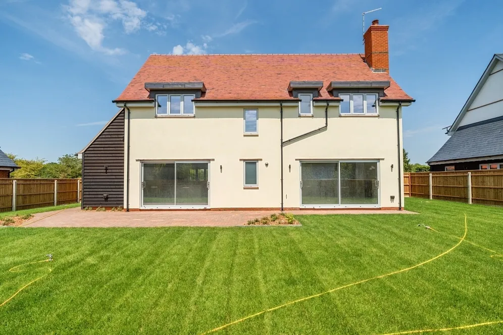 Harvest Hill Bourne End SL8 photo 18
