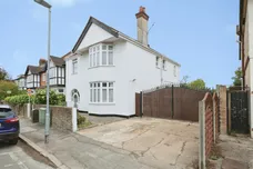 Mildred Avenue, Watford