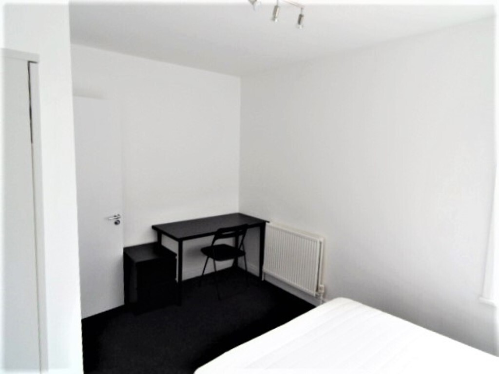 Brays Lane, Coventry, CV2 4DZ Image 7