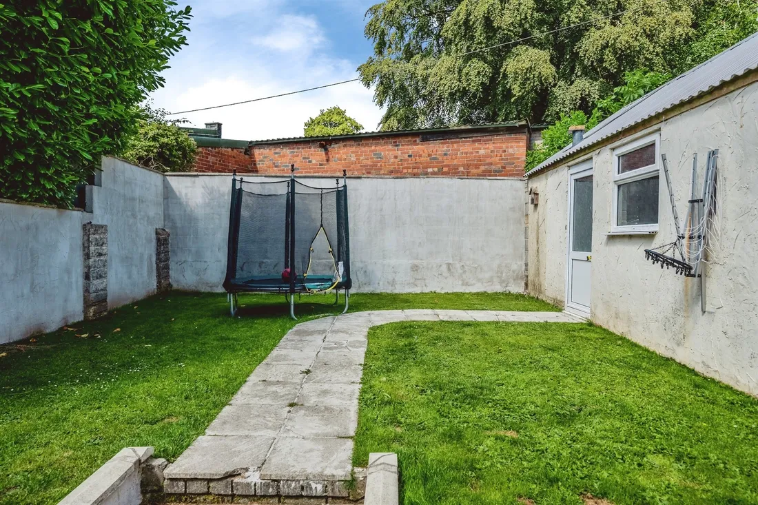 Property photo 8