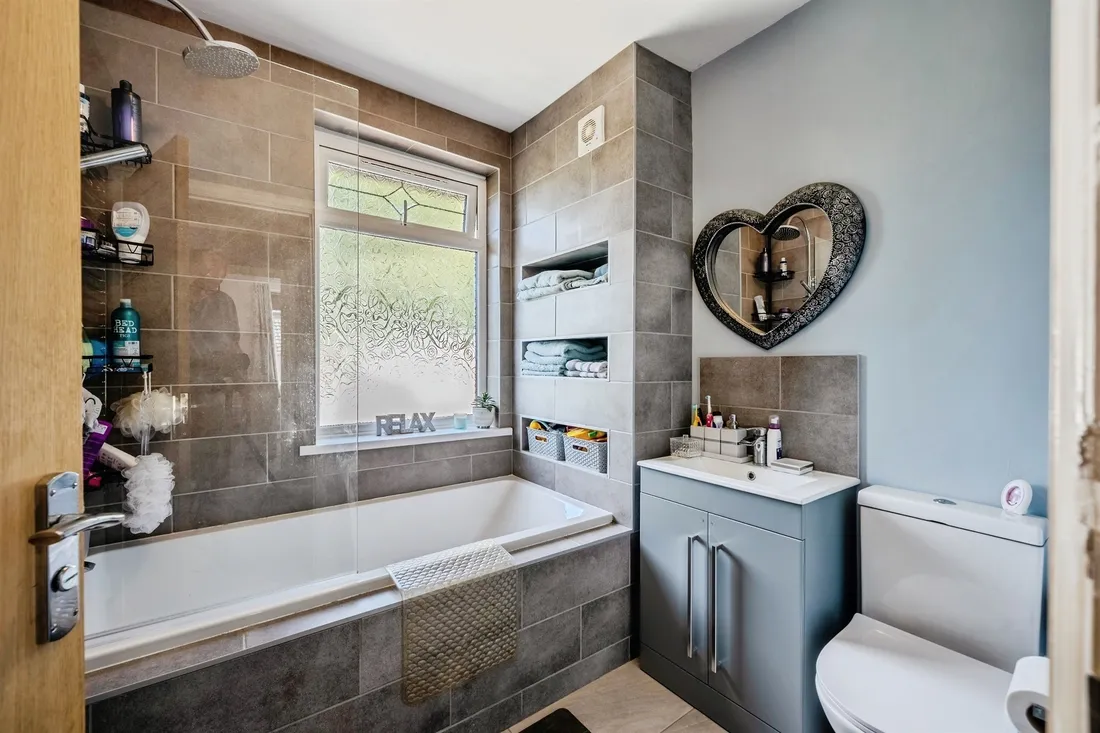 Property photo 33