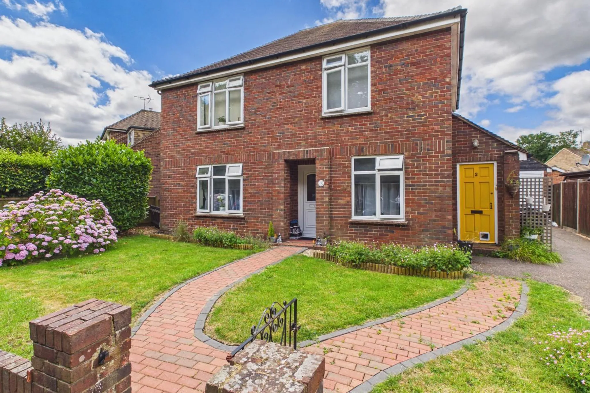 Meadow Road, Ashford