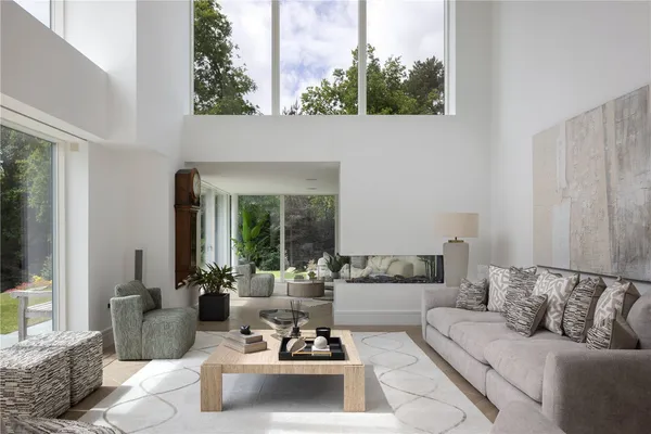 Kings Drive, Caldy, CH48 photo 3
