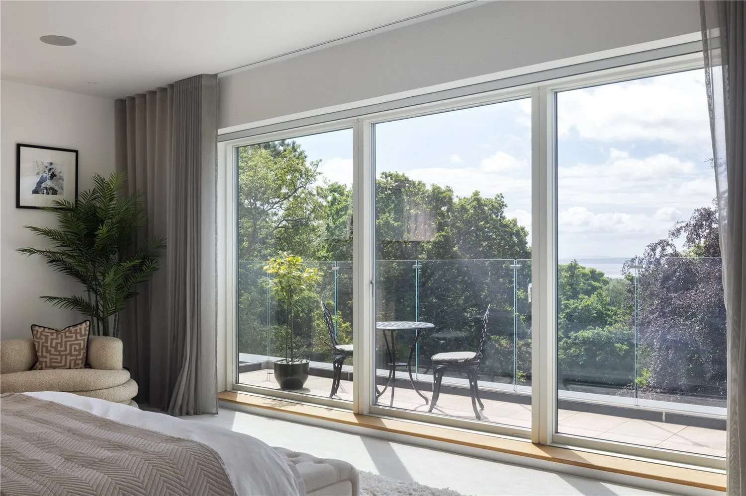 Kings Drive, Caldy, CH48 photo 10