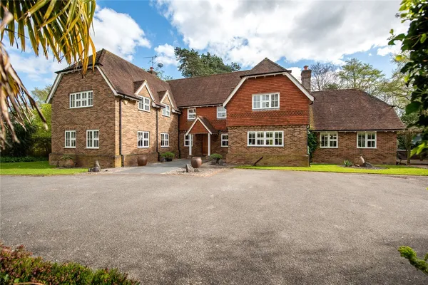 Old Road, Buckland, RH3 photo 1