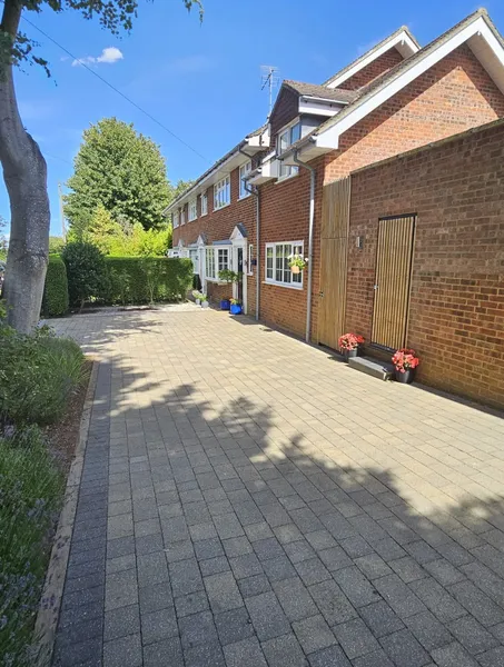 High Street, Ridgmont, MK43 photo 23