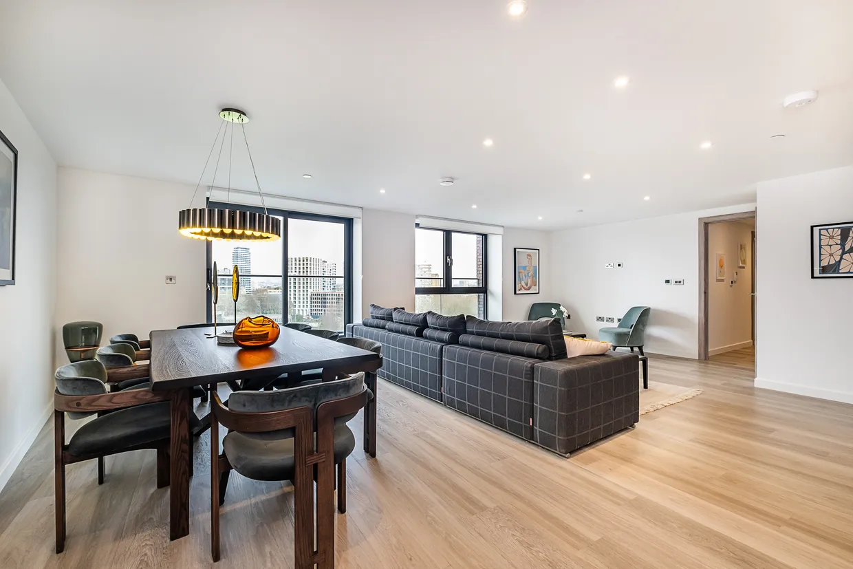 Horizon, Plough Road, London, SW11 photo 2