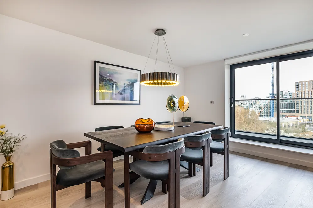 Horizon, Plough Road, London, SW11 photo 3